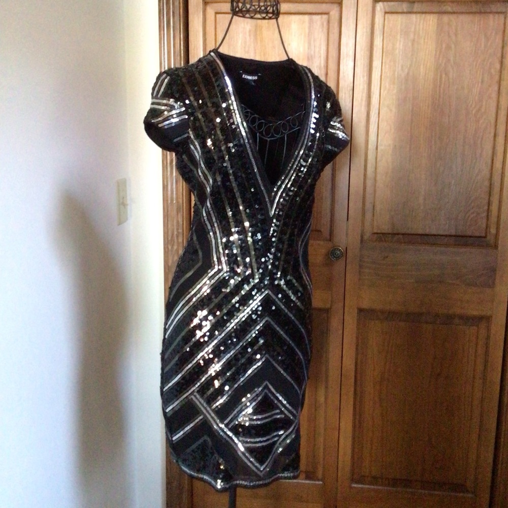 Express sequined deep V minidress, Small - Picture 4 of 10